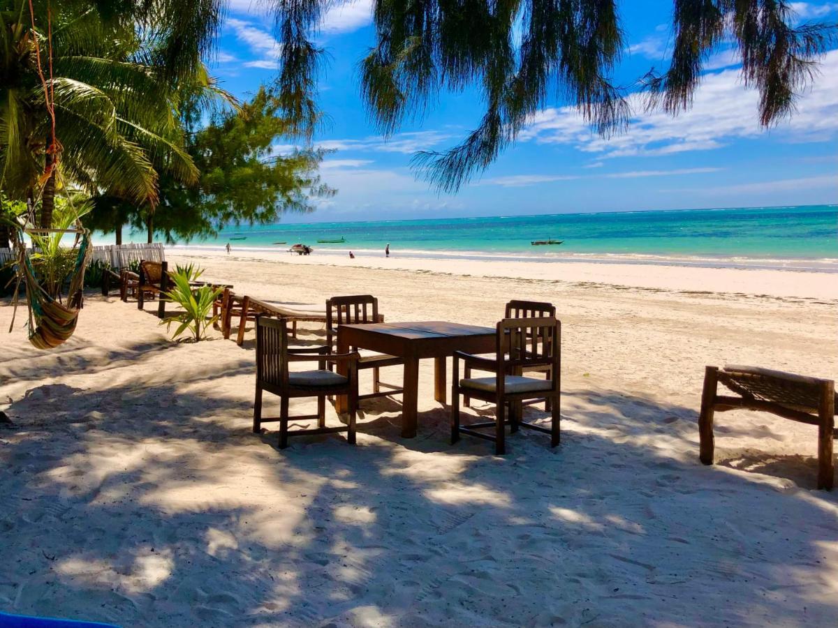 Simba Beach Zanzibar Bed & Breakfast Kiwengwa  Exterior photo